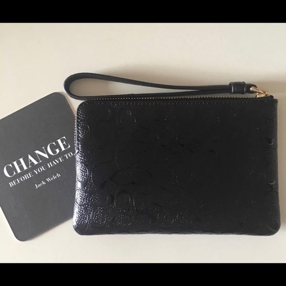 Coach Wristlet-New Black Patent Sig C - Picture 2 of 4